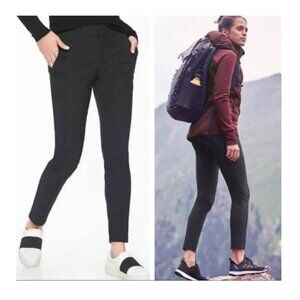 Athleta Black Wander Stash Skinny Pant Size‎ M